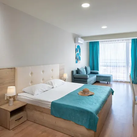 Sea View Hills Hotell
