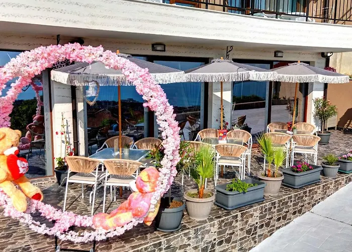 Sea View Hills Szálloda