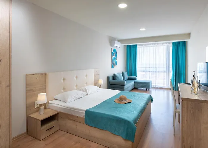 Sea View Hills Hotel