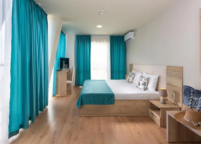 Sea View Hills Hotel *